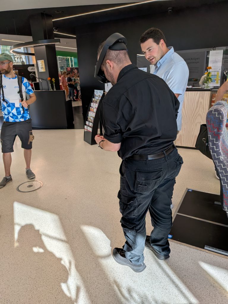 PXL_20250920_092458165